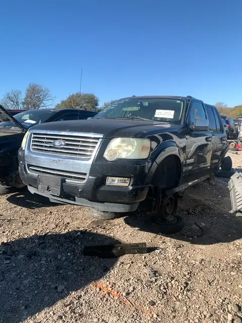 Photo of 2008 Ford Explorer
