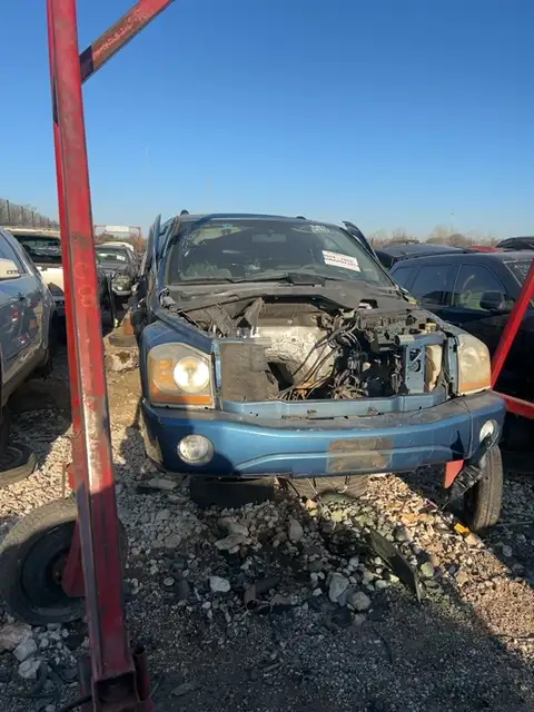 Photo of 2005 Dodge Durango