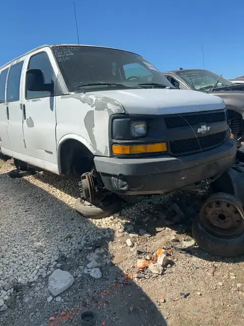 Photo of 2006 Chevrolet Express