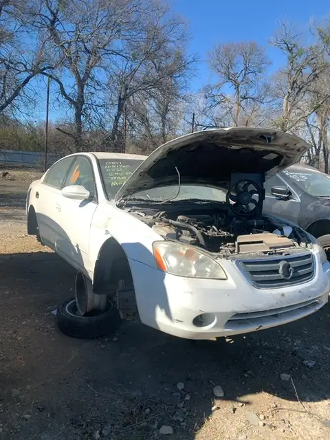 Photo of 2002 Nissan Altima