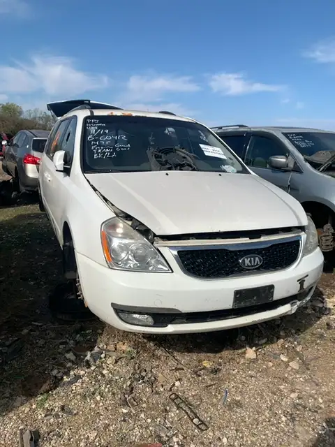Photo of 2014 Kia Sedona