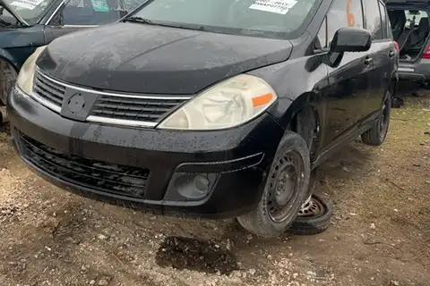 Photo of 2008 Nissan Versa