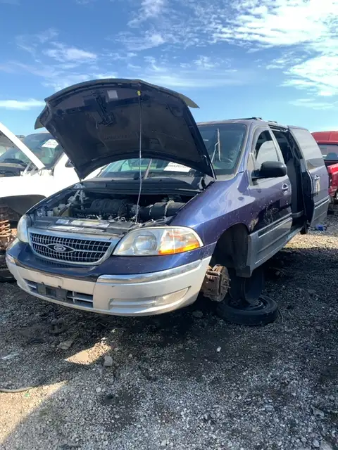 Photo of 2000 Ford Windstar