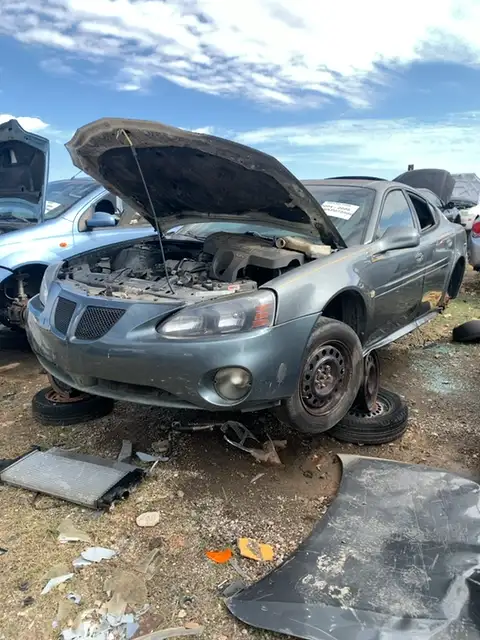 Photo of 2005 Pontiac Grand Prix