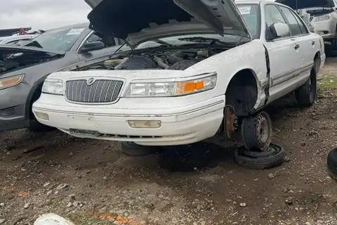 Photo of 1995 Mercury Grand Marquis