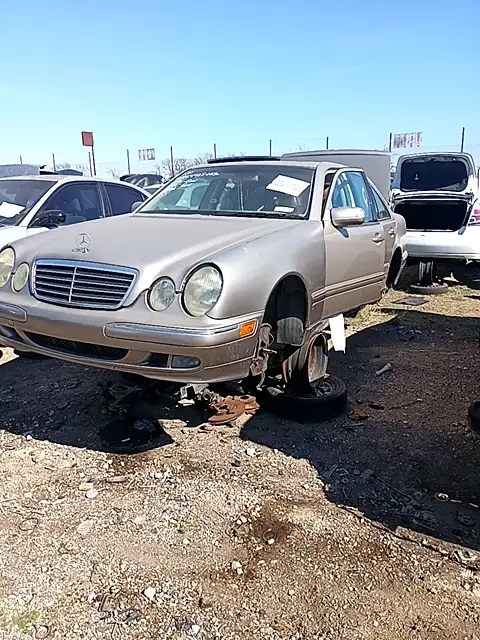Photo of 2002 Mercedes-Benz E-Class