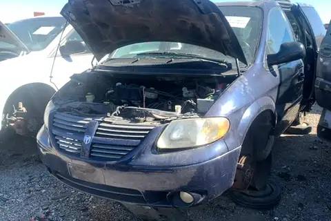 Photo of 2005 Dodge Caravan