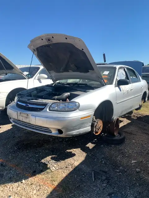 Photo of 2004 Chevrolet Classic