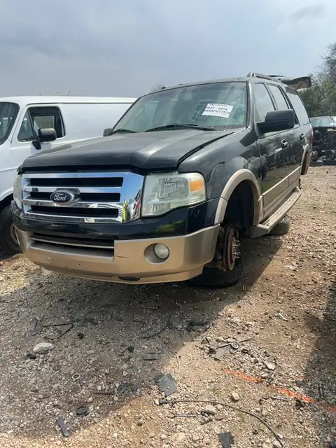 Photo of 2011 Ford Expedition