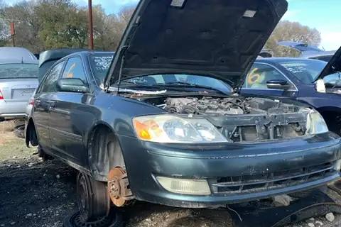 Photo of 2003 Toyota Avalon