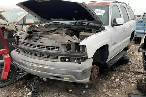 Photo of 2001 Chevrolet Tahoe
