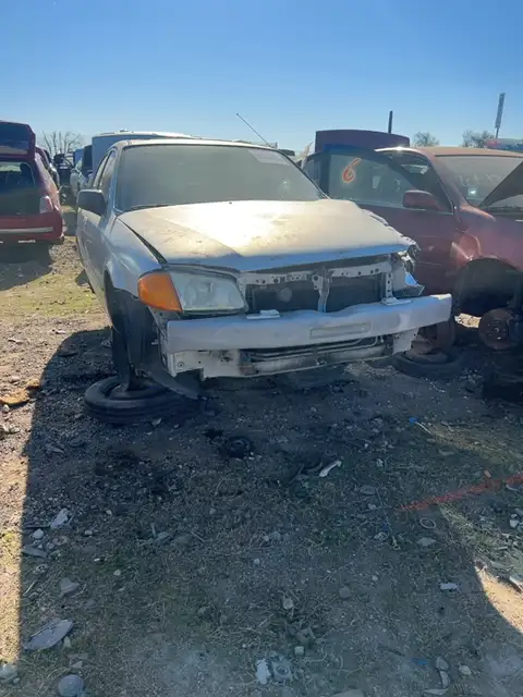Photo of 2000 Mazda Protege