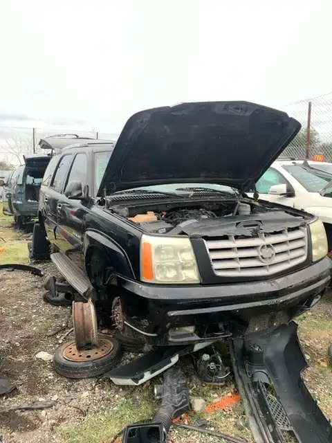 Photo of 2004 Cadillac Escalade