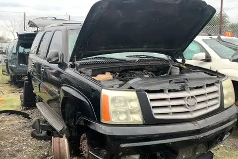 Photo of 2004 Cadillac Escalade