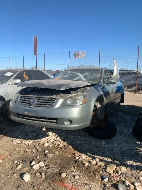 Photo of 2006 Nissan Altima