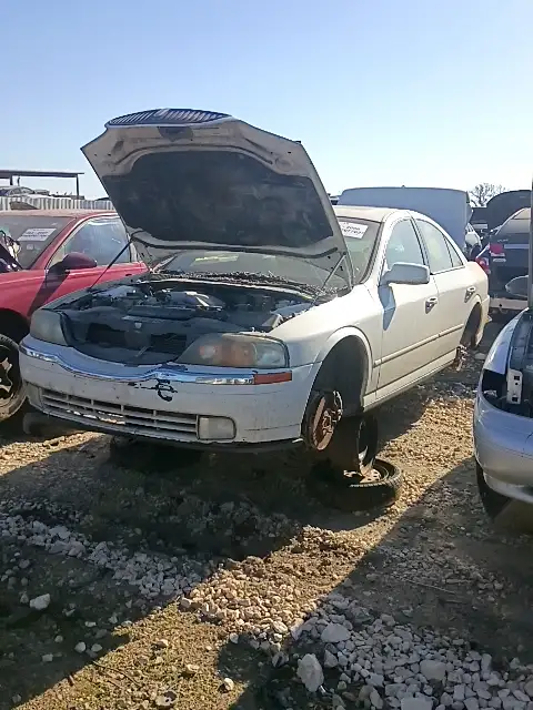 Photo of 2002 Lincoln Ls