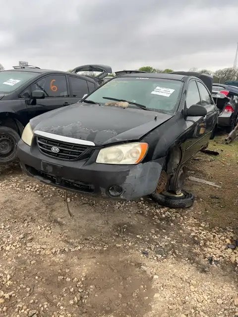 Photo of 2006 Kia Spectra