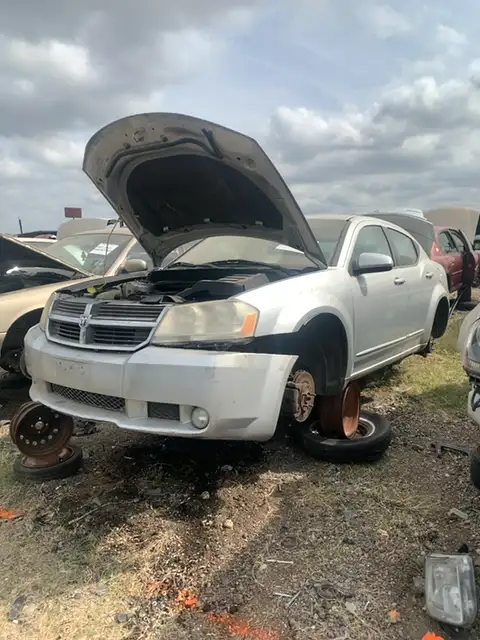 Photo of 2010 Dodge Avenger