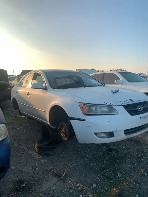 Photo of 2006 Hyundai Sonata