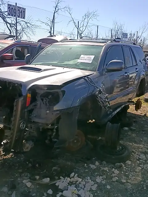 Photo of 2004 Toyota 4Runner