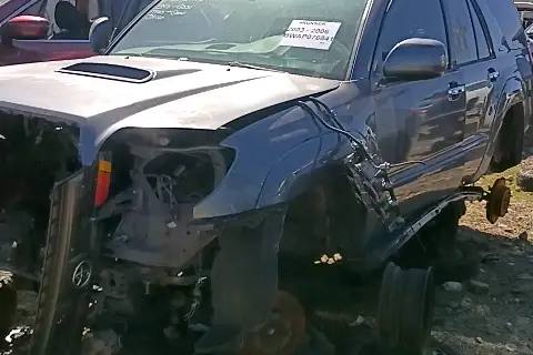 Photo of 2004 Toyota 4Runner