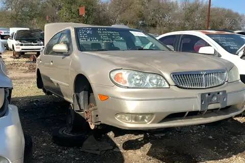 Photo of 2001 Infiniti I30