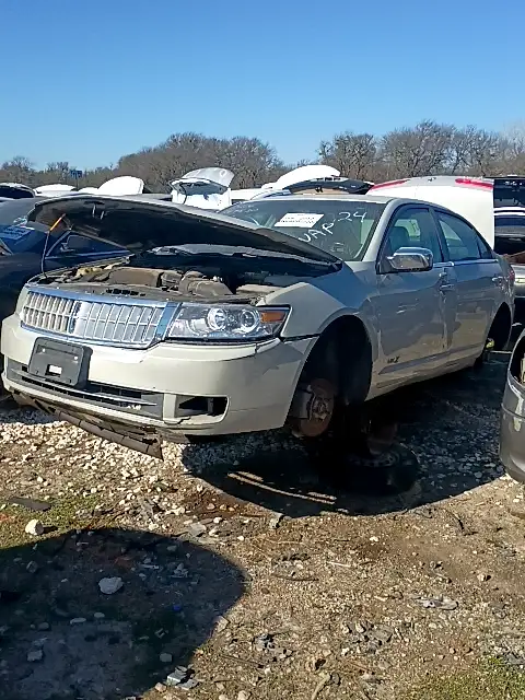 Photo of 2008 Lincoln Mkz