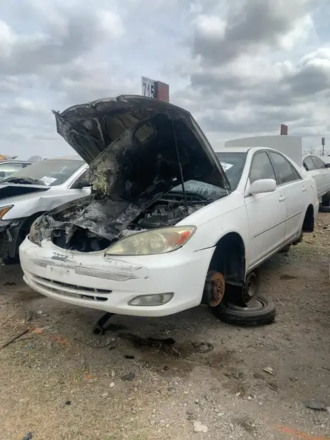 Photo of 2004 Toyota Camry