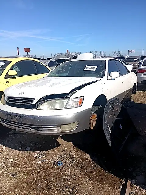 Photo of 1999 Lexus Es 300