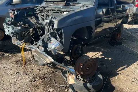 Photo of 1988 Nissan Pickup