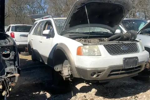 Photo of 2005 Ford Freestyle