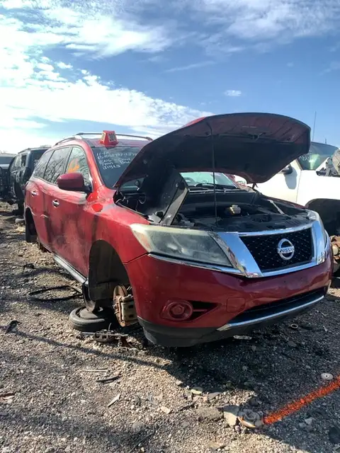 Photo of 2013 Nissan Pathfinder