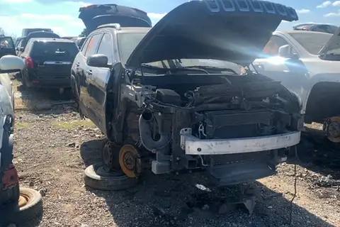 Photo of 2015 Jeep Cherokee