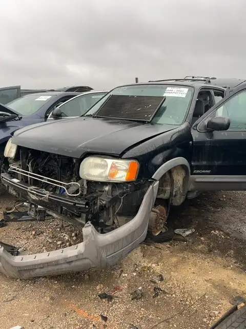 Photo of 2002 Ford Escape