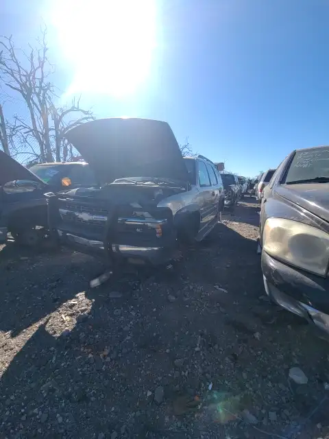 Photo of 2005 Chevrolet Tahoe
