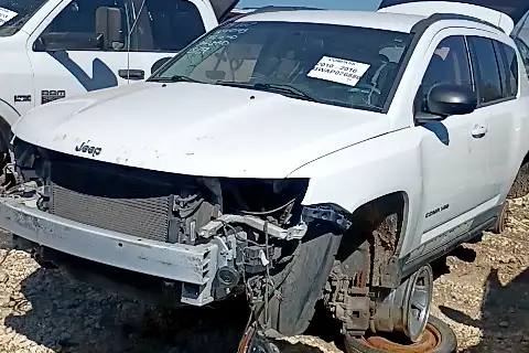 Photo of 2011 Jeep Compass
