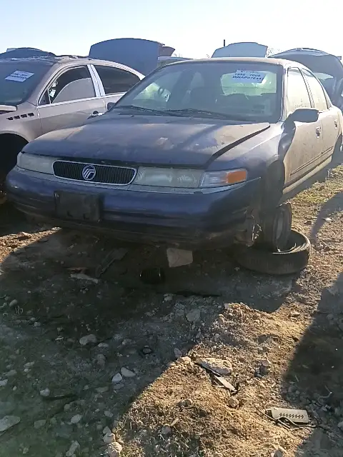 Photo of 1996 Mercury Mystique