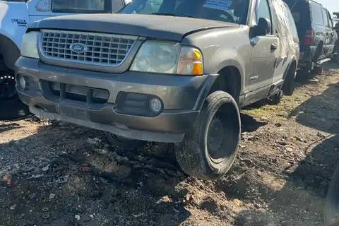 Photo of 2002 Ford Explorer