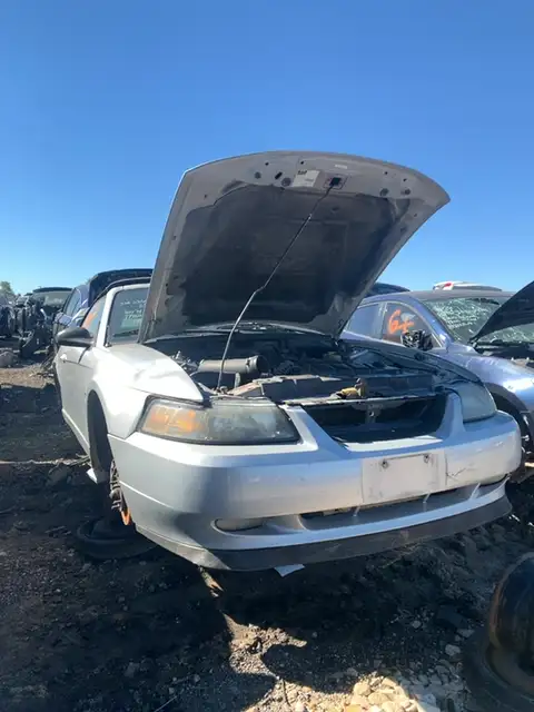 Photo of 2002 Ford Mustang