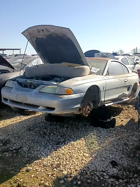 Photo of 1998 Ford Mustang