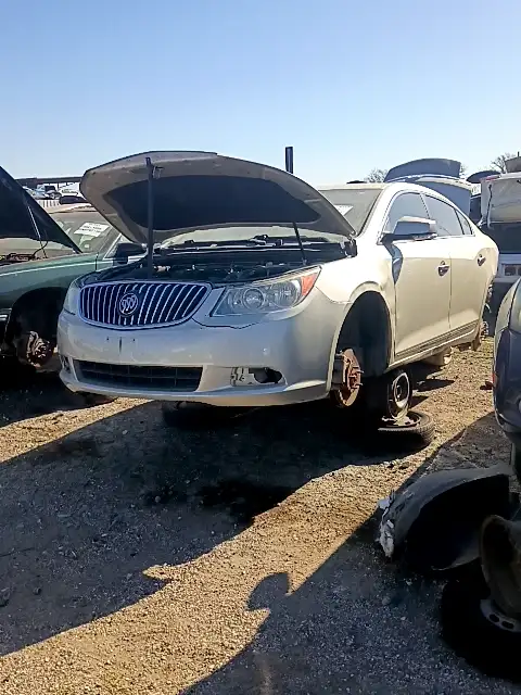 Photo of 2013 Buick Lacrosse
