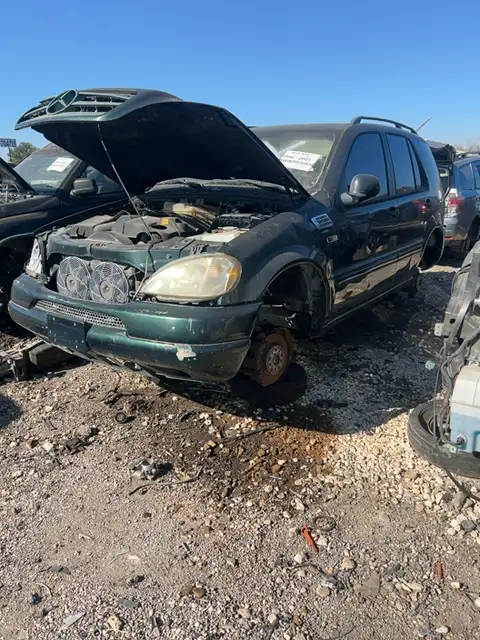 Photo of 2000 Mercedes-Benz M-Class