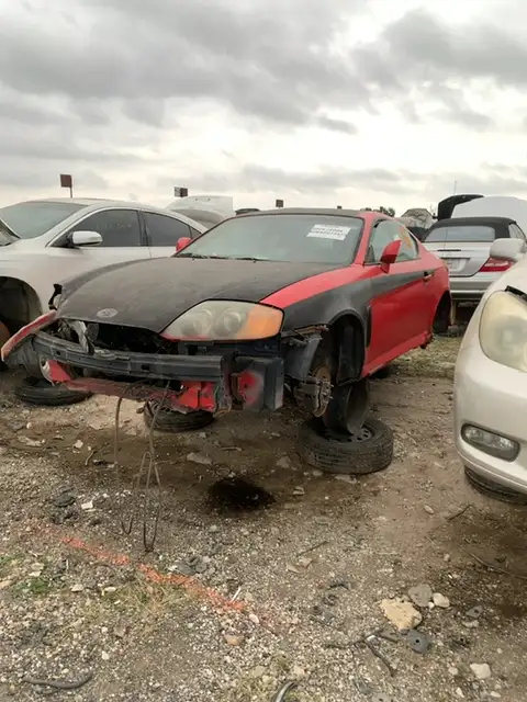 Photo of 2003 Hyundai Tiburon