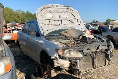 Photo of 2004 Mazda Mazda3