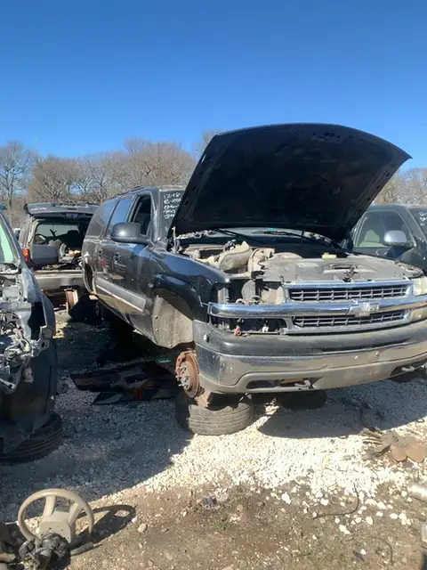 Photo of 2002 Chevrolet Suburban