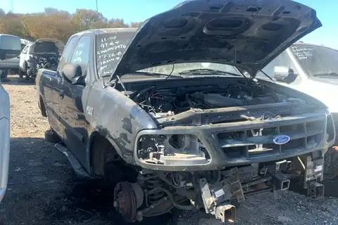 Photo of 1997 Ford F-150