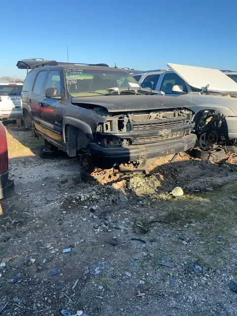 Photo of 2002 Chevrolet Tahoe