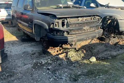 Photo of 2002 Chevrolet Tahoe