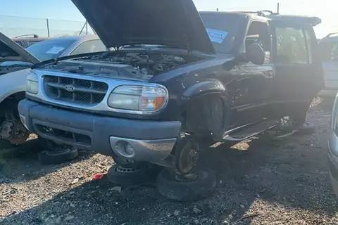 Photo of 1999 Ford Explorer