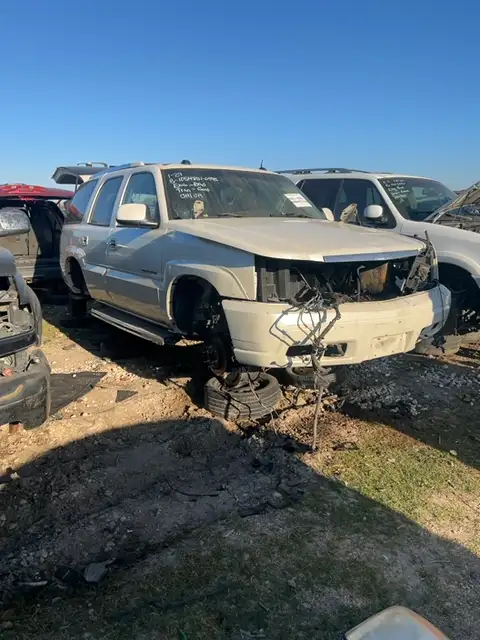 Photo of 2005 Cadillac Escalade
